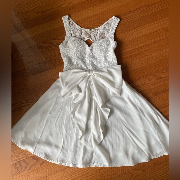 YaYa & Co White A-Line Dress with Lace & Bow - Picture 5 of 5